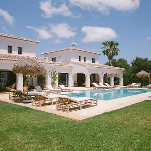 The Adelante House